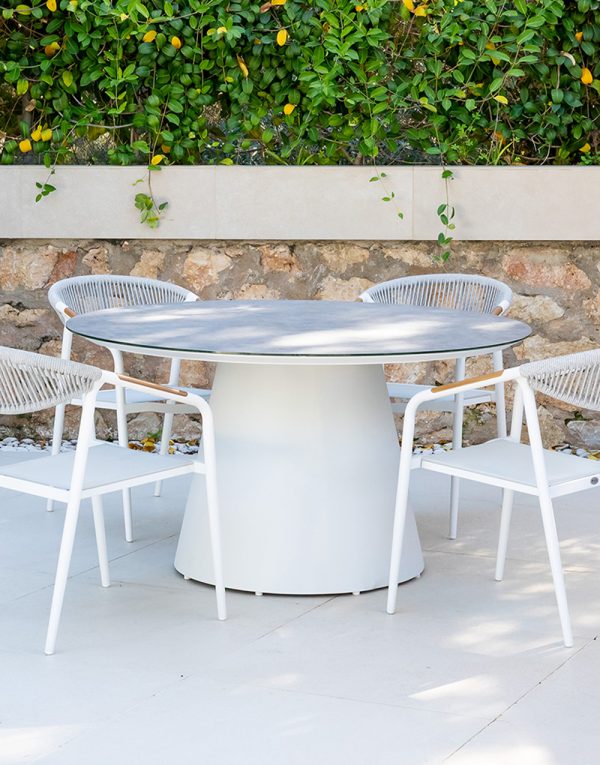 TABLE HAITI