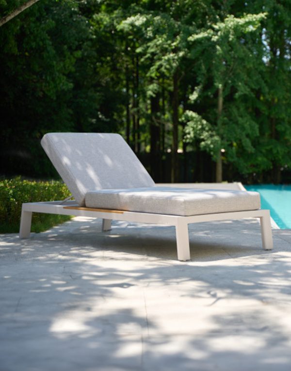KOFI SUN LOUNGER