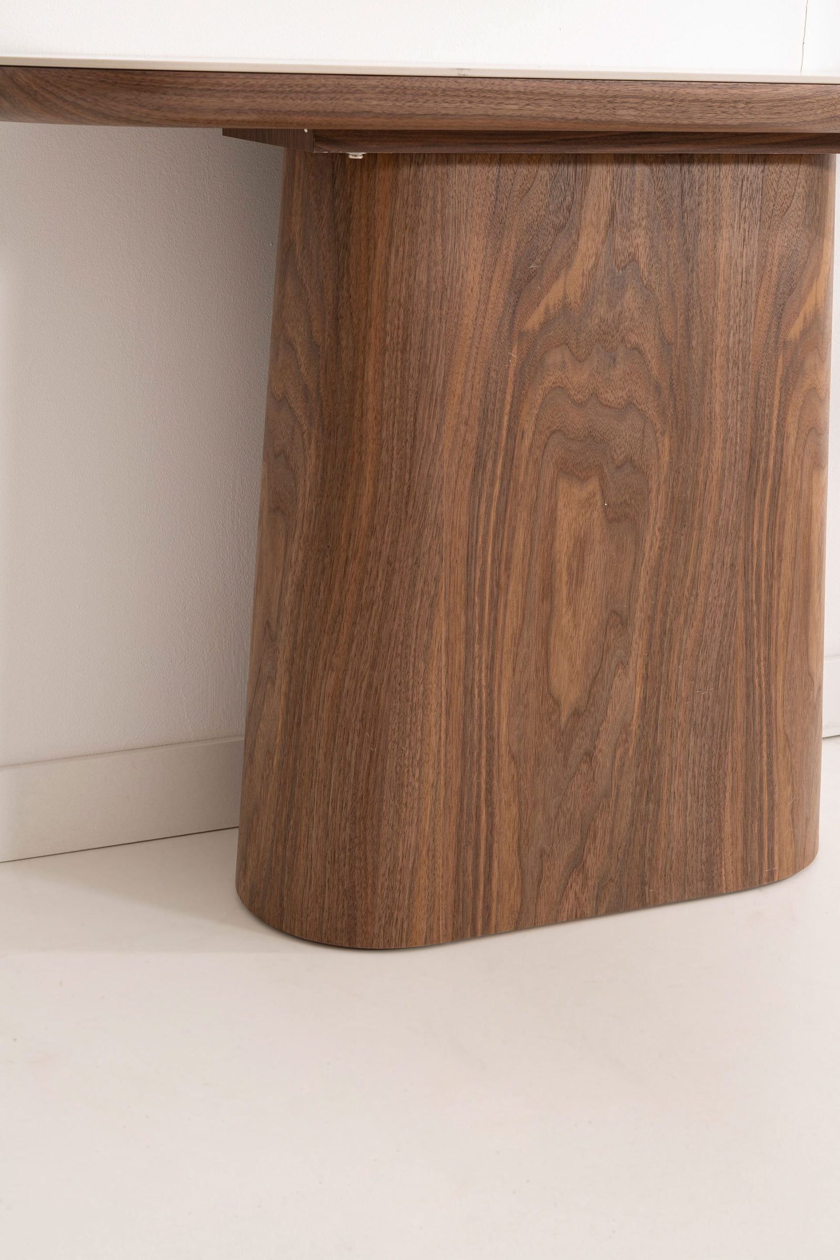 VICTORIA CONSOLE TABLE WALNUT - Image 5